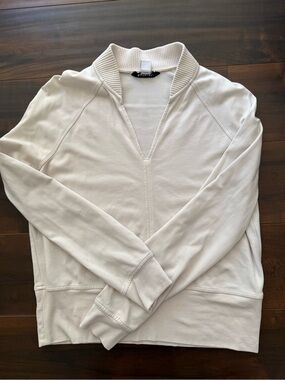 Athleta Cream Rib-Trim V-Neck Pullover Sweater